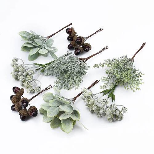 6Pcs Artificial Plants Decorative Flowers Wreaths Christmas