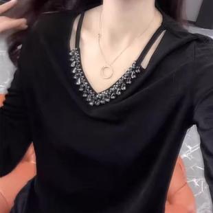 欧货黑色V领长袖T恤女春秋新款打底衫重工镶钻镂空高端大牌上衣