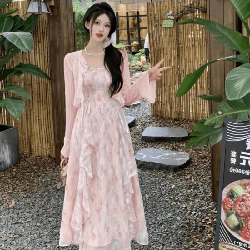 洋装裙子蕾丝显瘦气质长裙法式收腰碎花夏季复古小众中长版甜美