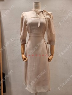 RUHOT 韩国直邮东大门正品 eeyou 2025秋季 柔美领结连衣裙 代购