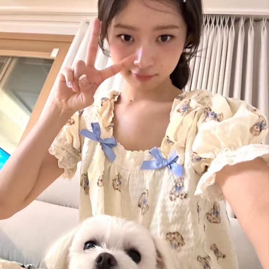 5.15韩国东大门LUNALUZ米白蝴蝶结小熊睡衣套装睡裙ive直井怜同款