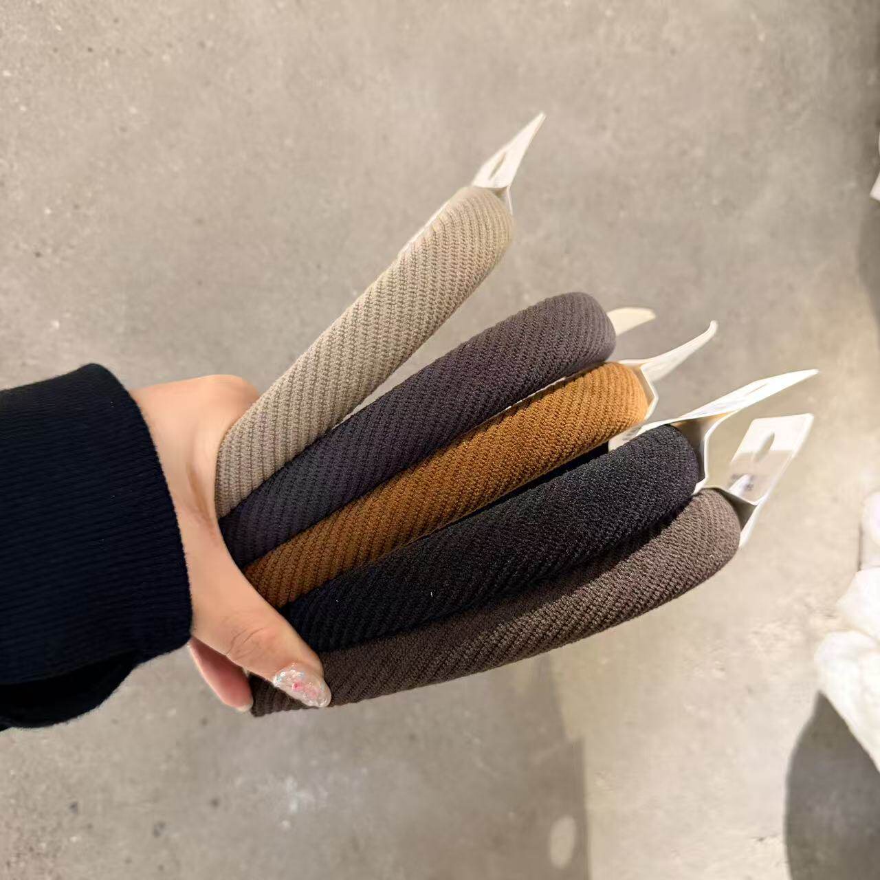 11.14韩国东大门nyunyu发饰针织斜纹高颅顶发箍简约