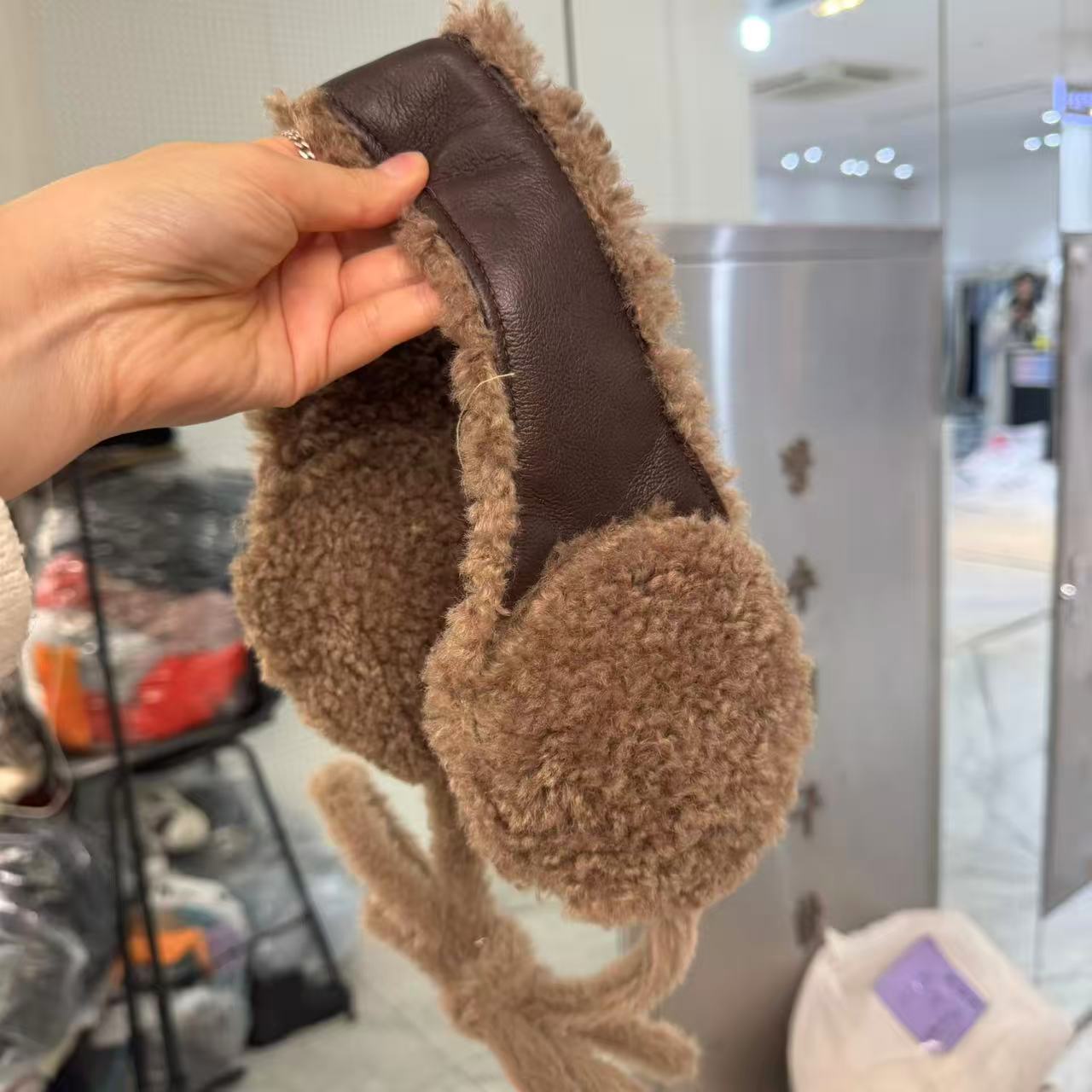 11.27韩国东大门the hat二号店秋冬新款皮质羊羔毛耳包耳罩护耳