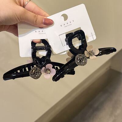 2.15韩国东大门baket发饰花朵水钻简约抓夹