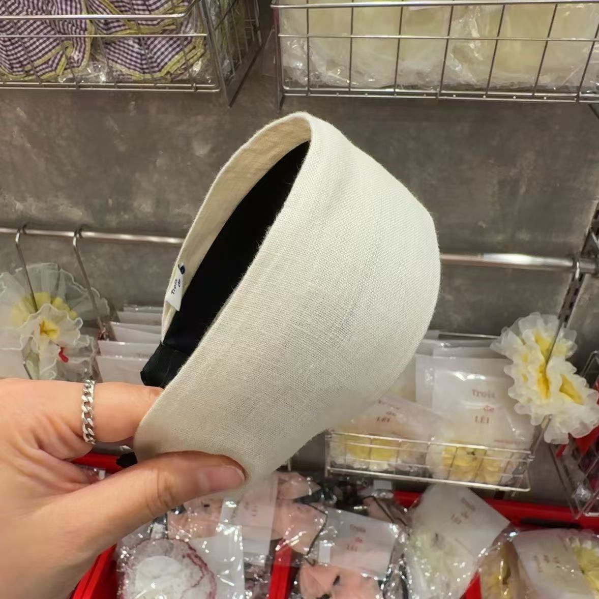 8.17韩国东大门Trois de LEI宽边纯色麻料发箍发带