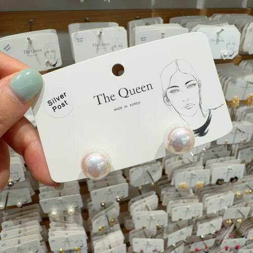 16.22韩国the queen光泽感珍珠耳钉银针14mm