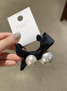 1.26韩国直播baket赫本风大小珍珠绸缎蝴蝶结发圈发绳白色 黑色