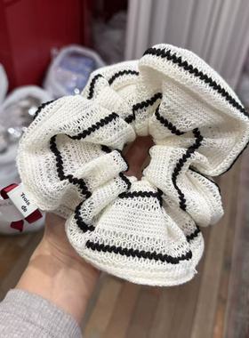 11.30韩国东大门Trois de LEI简约条纹针织大肠发圈