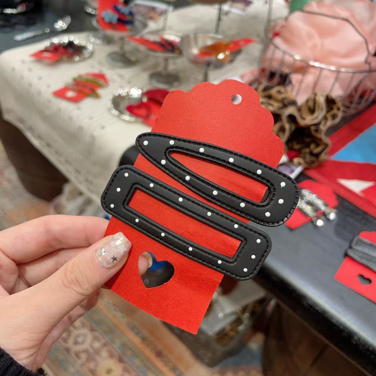 10.20韩国东大门Trois de LEI发饰波点掰掰夹对夹边夹