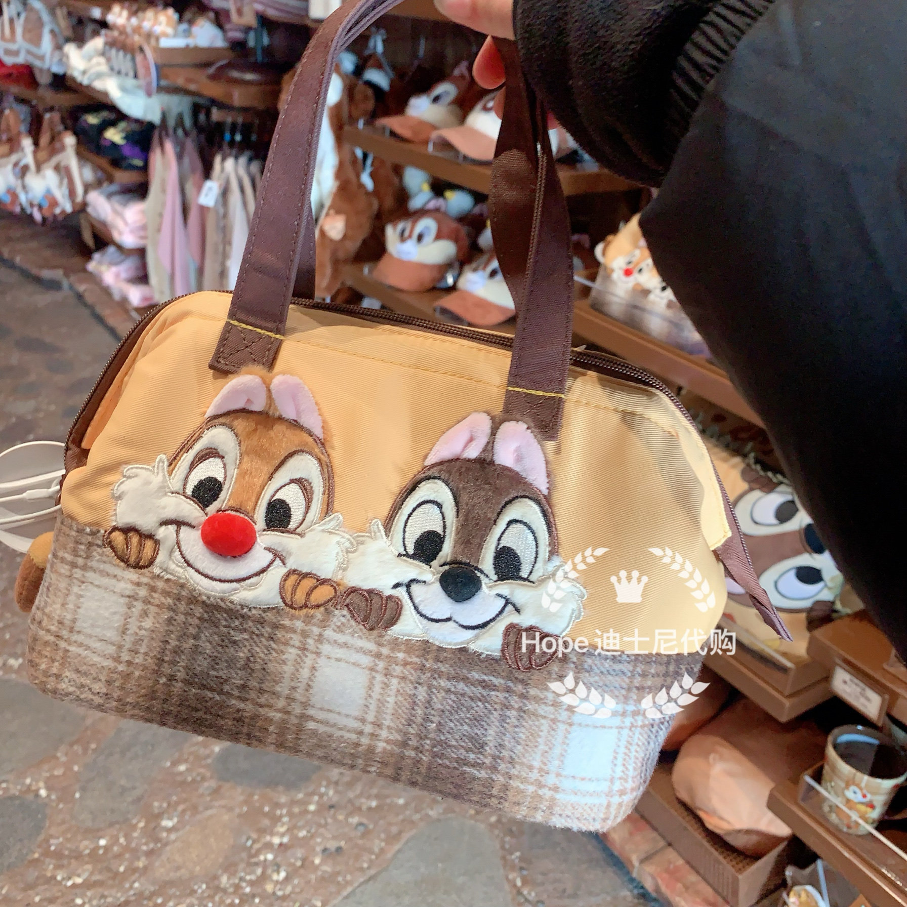 奇奇蒂蒂午餐包饭盒维尼噗噗 上海迪士尼代购,模玩/动漫/周边/娃圈三坑/桌游,动漫背包/钱包/箱包,淘宝优惠券,粉丝福利购,淘宝优惠卷