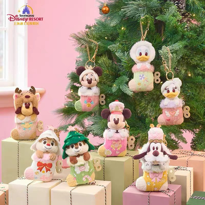 2025圣诞袜米奇米妮唐老鸭高飞史迪奇毛绒公仔挂件上海迪士尼