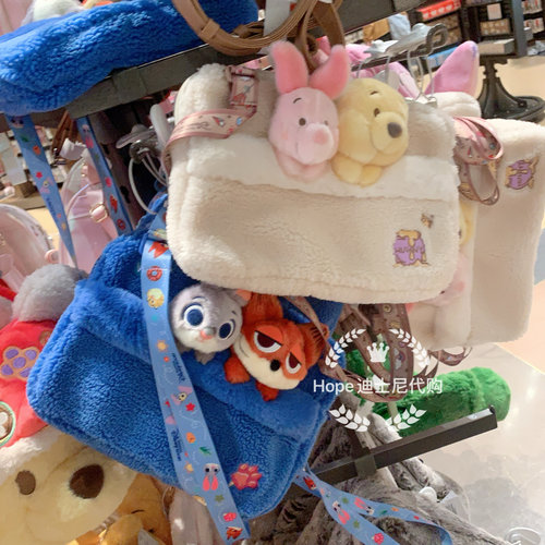 疯狂动物城尼克朱迪维尼单肩包毛绒化妆包斜挎包上海迪士尼