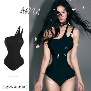 高颜值连体泳衣女士2026新款 年轻漂亮洋气ins超仙泡温泉拍照泳装
