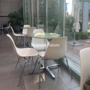 Moment Future单人休闲椅依姆斯中古风Vintage简约设计师靠背椅