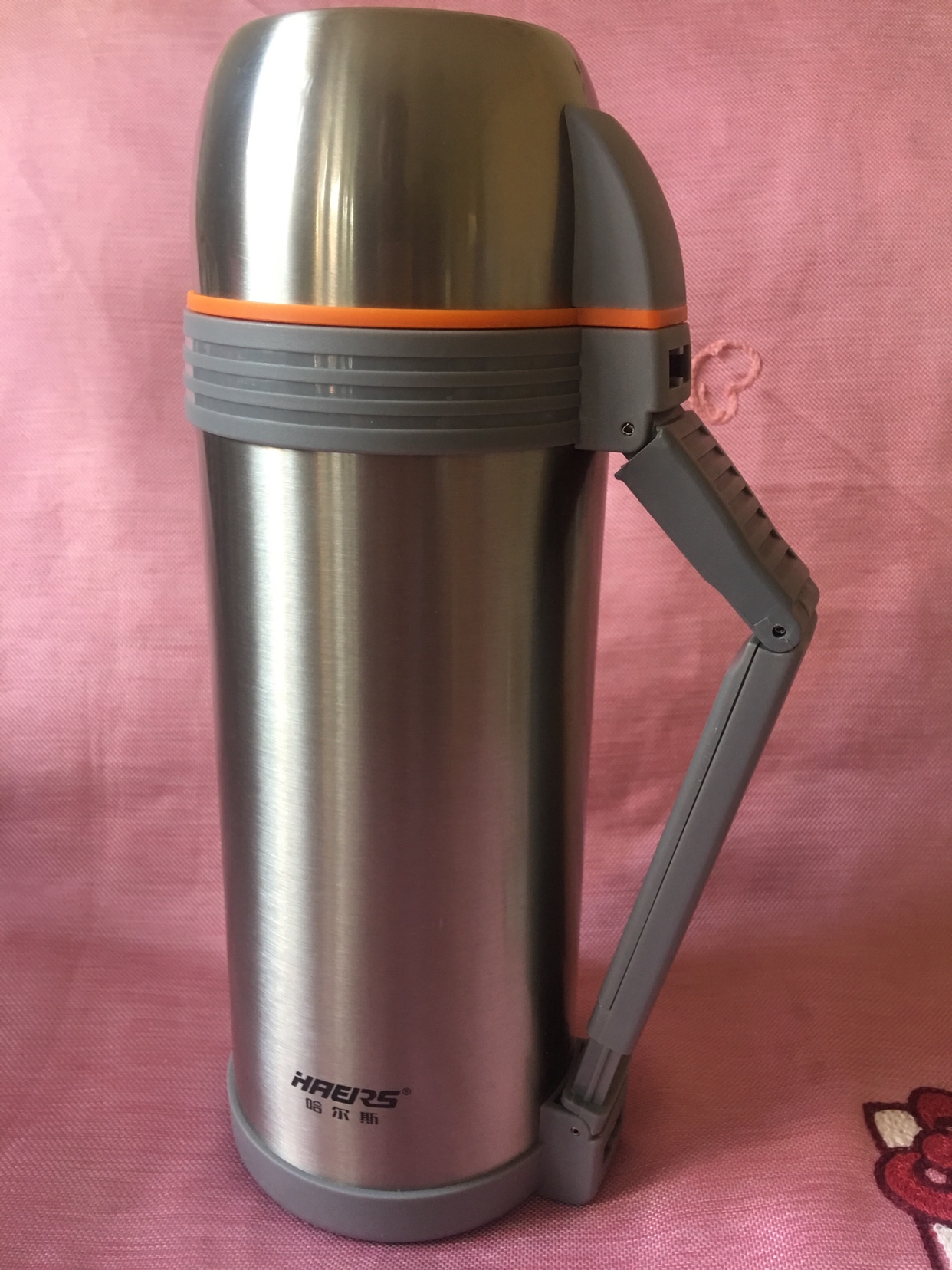 哈尔斯旅行保温水壶户