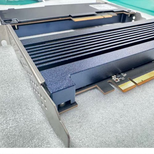 三星PM1725aHHHL 6.4T 企业固态硬盘SSD 拆机固态硬盘6.4T硬盘