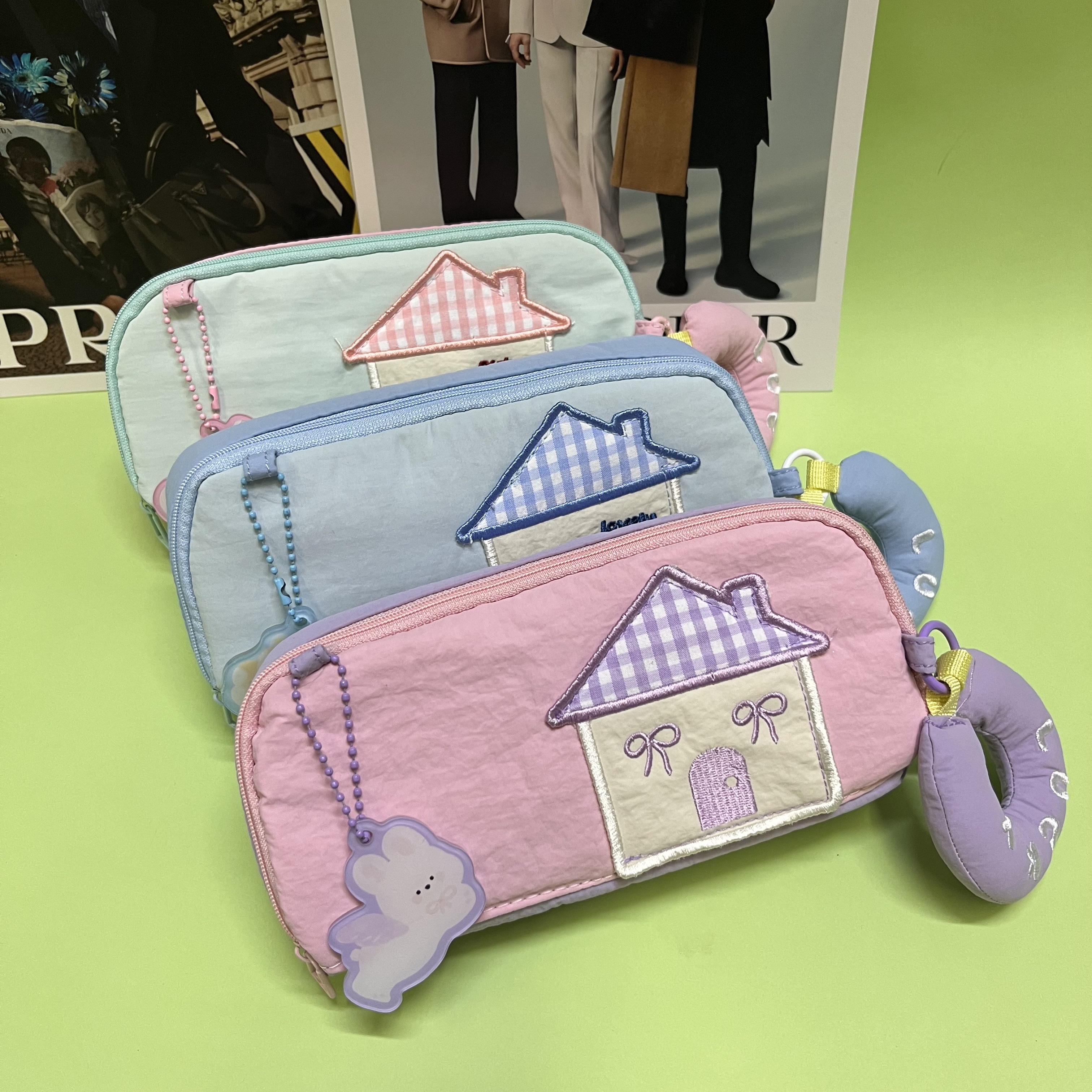 新款可爱卡通笔袋高颜值大容量文具盒初中生小学女孩款铅笔盒套装