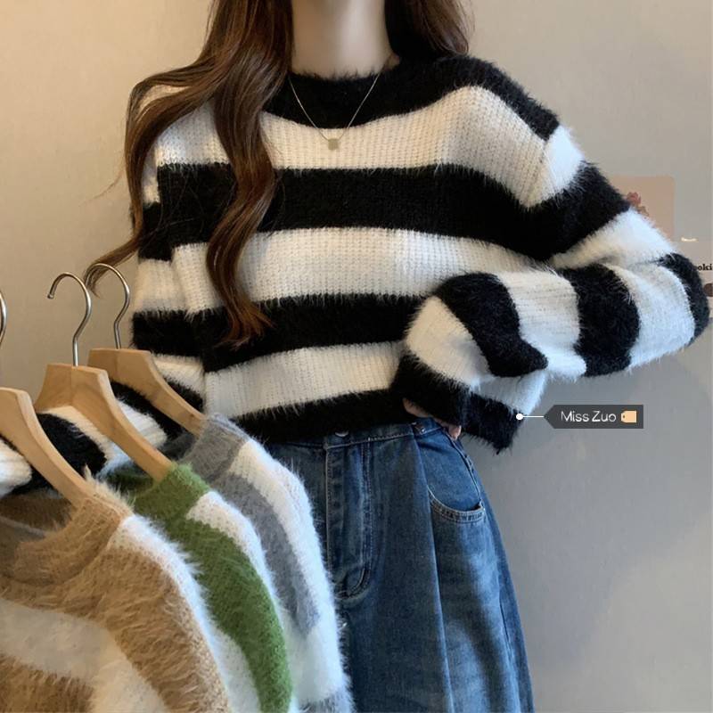 条纹短款毛衣爆款设计感