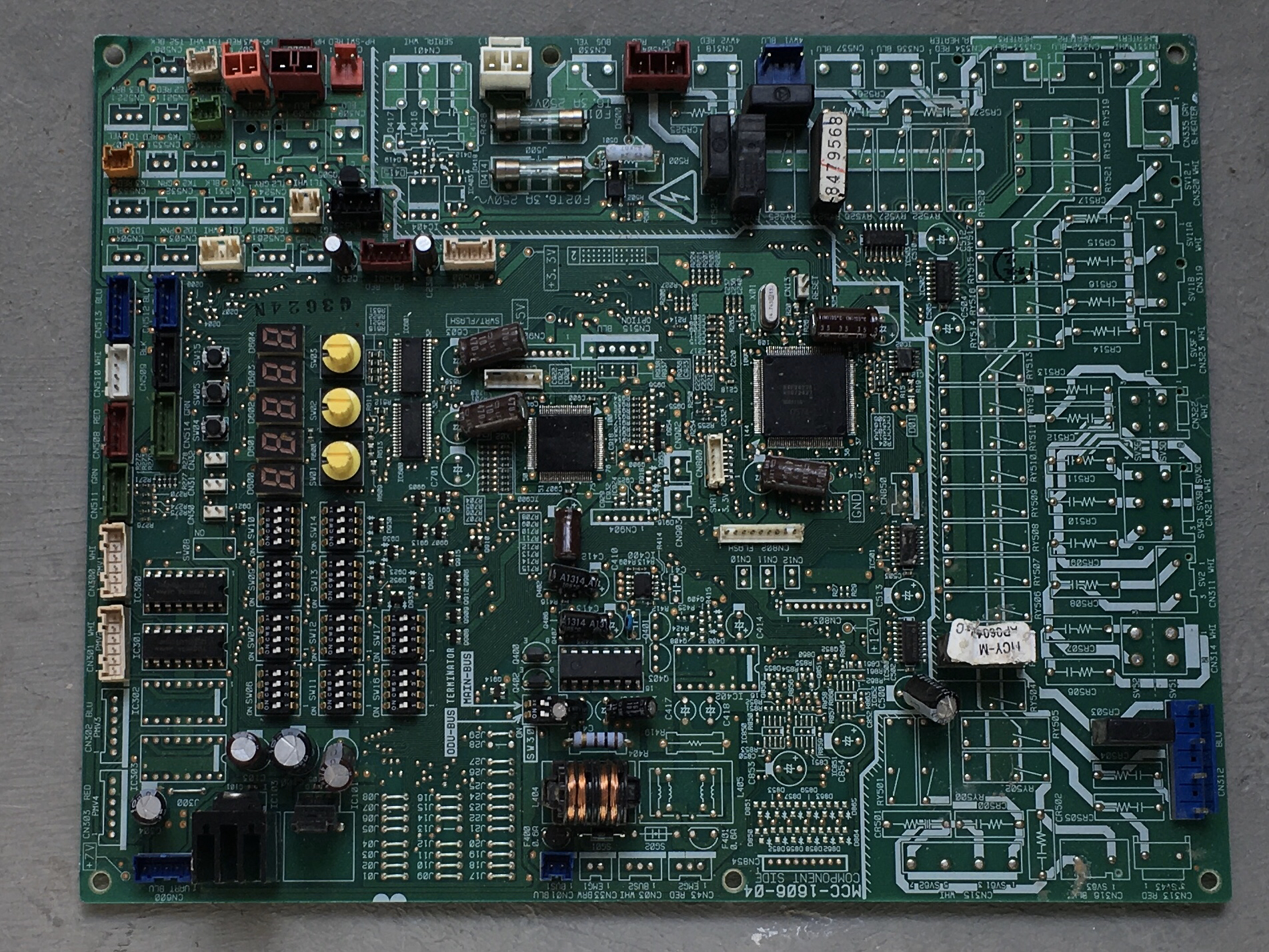 东芝中央空调主板MMY-MAP1204HT8-C MCC-1606-04东芝空调电脑板