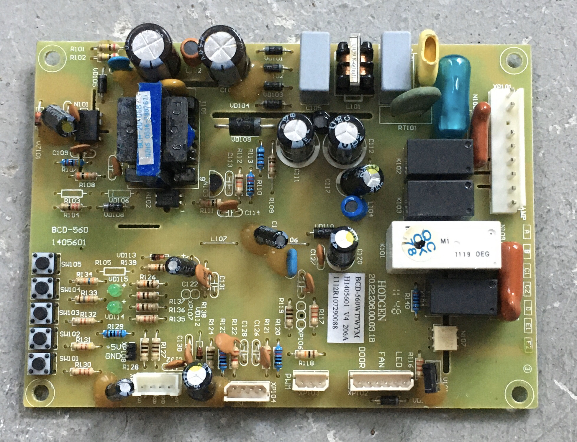 海信容声冰箱BCD-560WT/560WYM