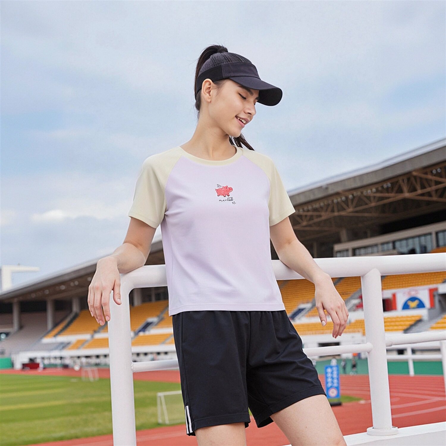 李宁短袖女子联名系列短袖