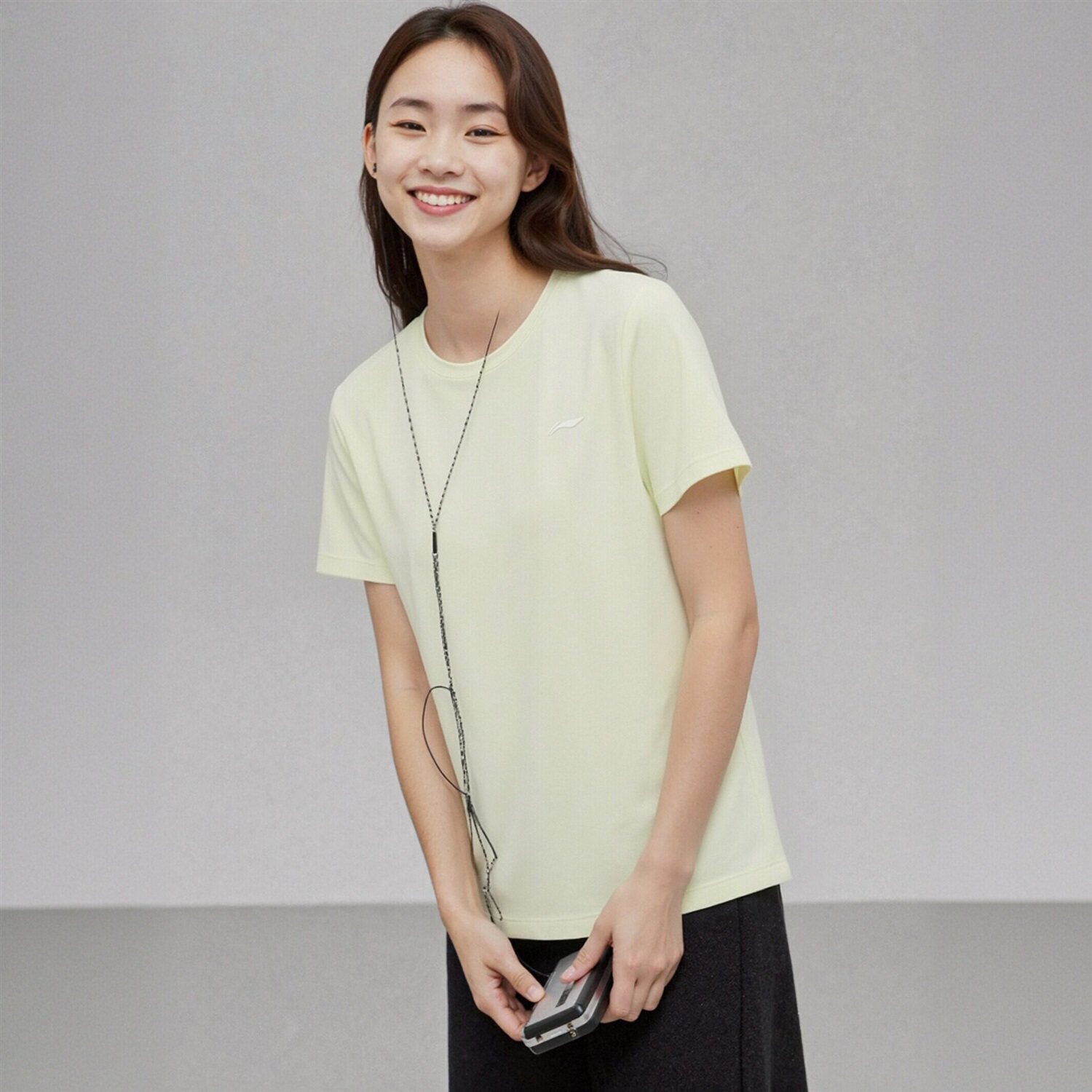 李宁短袖女子健身透气运动