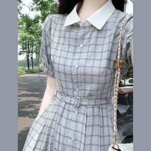 法式短袖格纹连衣裙子女夏2025年新款高级感独特漂亮绝美气质长裙
