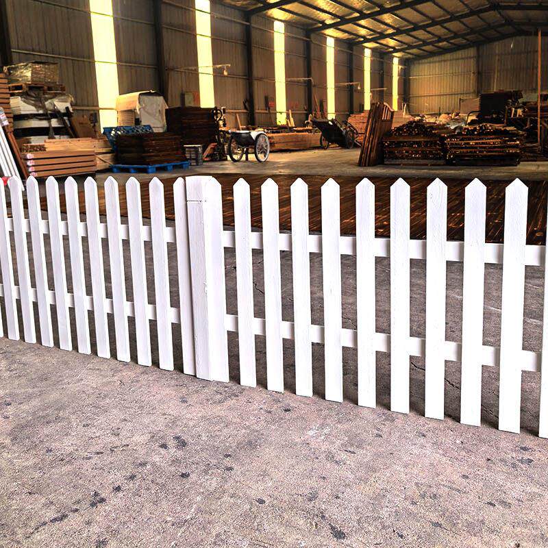 防腐木栅栏围栏户外木碳化木栅栏花园庭院护栏篱笆围墙防腐木网格