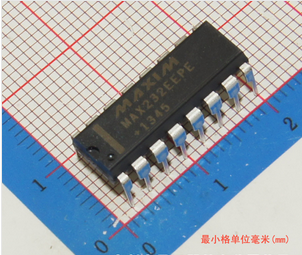MAX232EEPE 进口原装 MAXIM正品芯片  DIP16 收发器