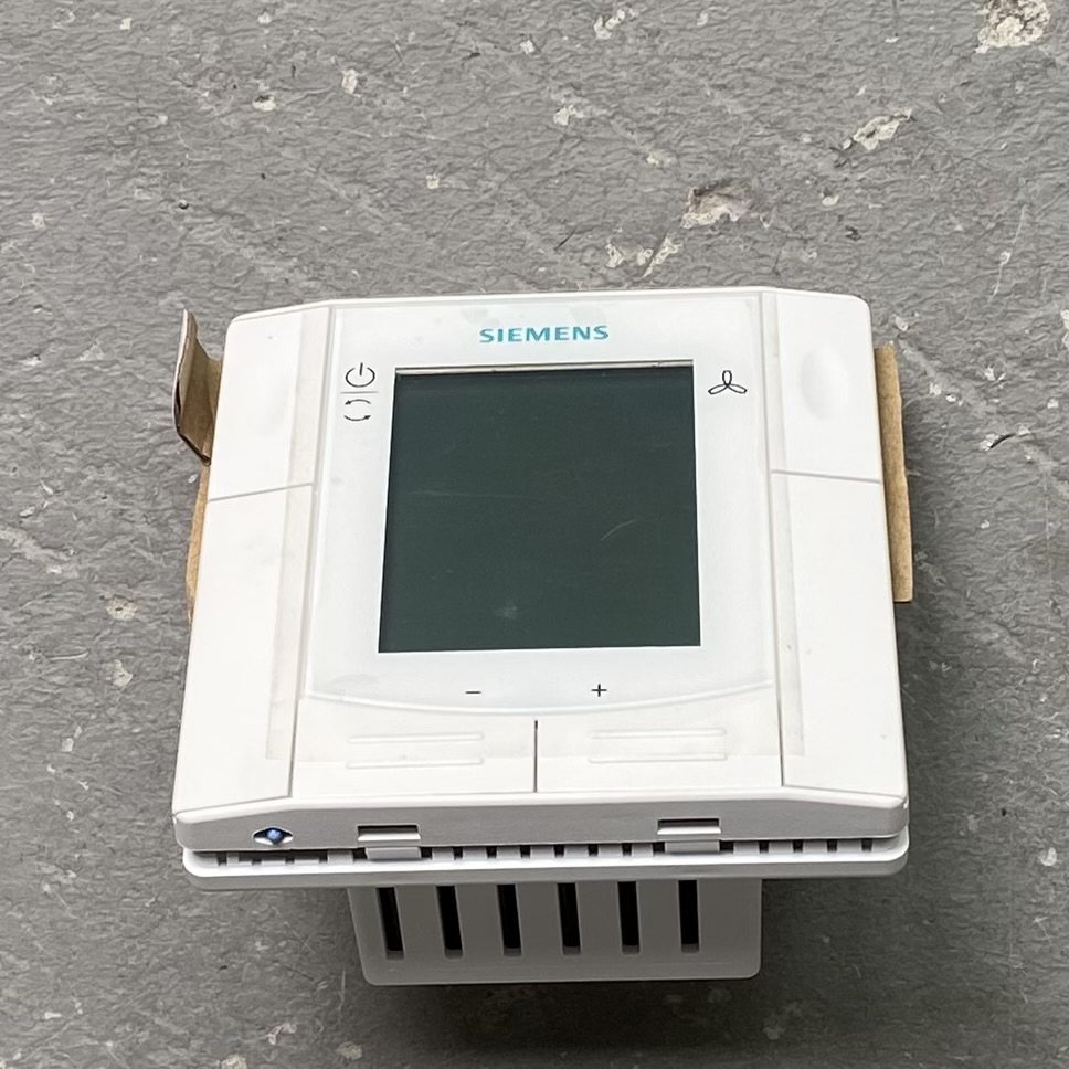 风柜控制器空调面板24伏0-10伏