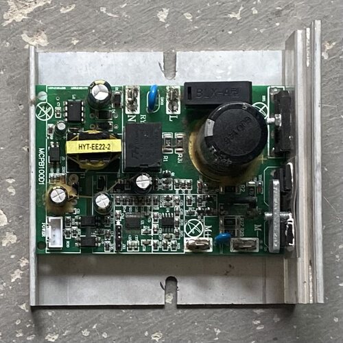 立久佳跑步机MCPB160D3/