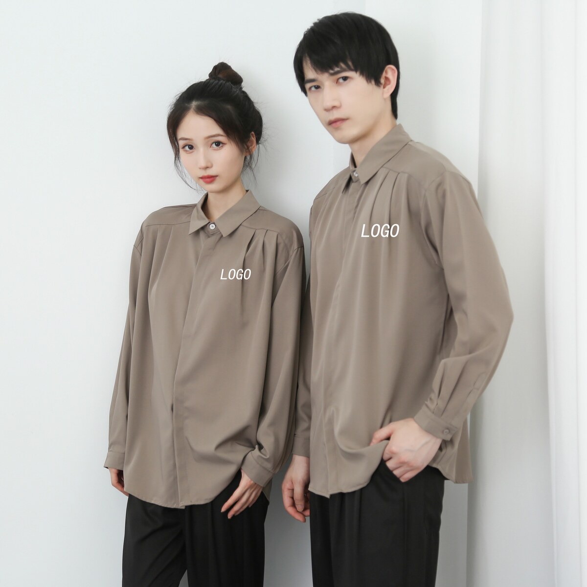 714-D3043P45控65/2026春季新款韩系宽松衬衫娱乐场所餐厅工作服图片