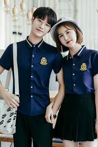 Y820/2025情侣装韩版时尚徽章衬衫学生装班服校服短袖衬衣团体P40图片