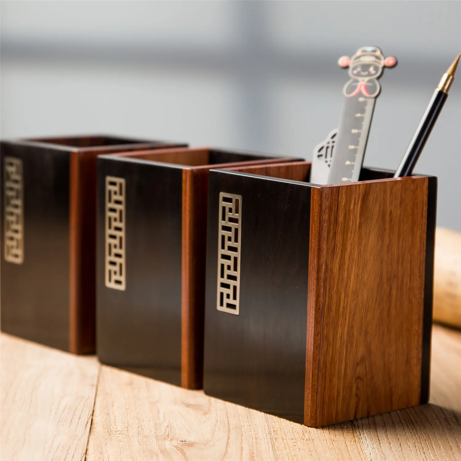 创意笔桶刻字伴手礼礼物商务活动礼品办公收纳红木制文具笔筒