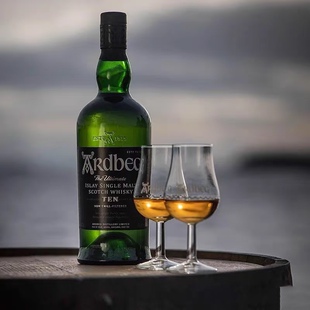 阿贝闻香杯·Ardbeg阿贝/雅柏10年苏格兰单一麦芽威士忌