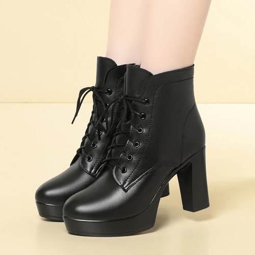 加厚保暖妈妈棉鞋真皮羊毛短靴