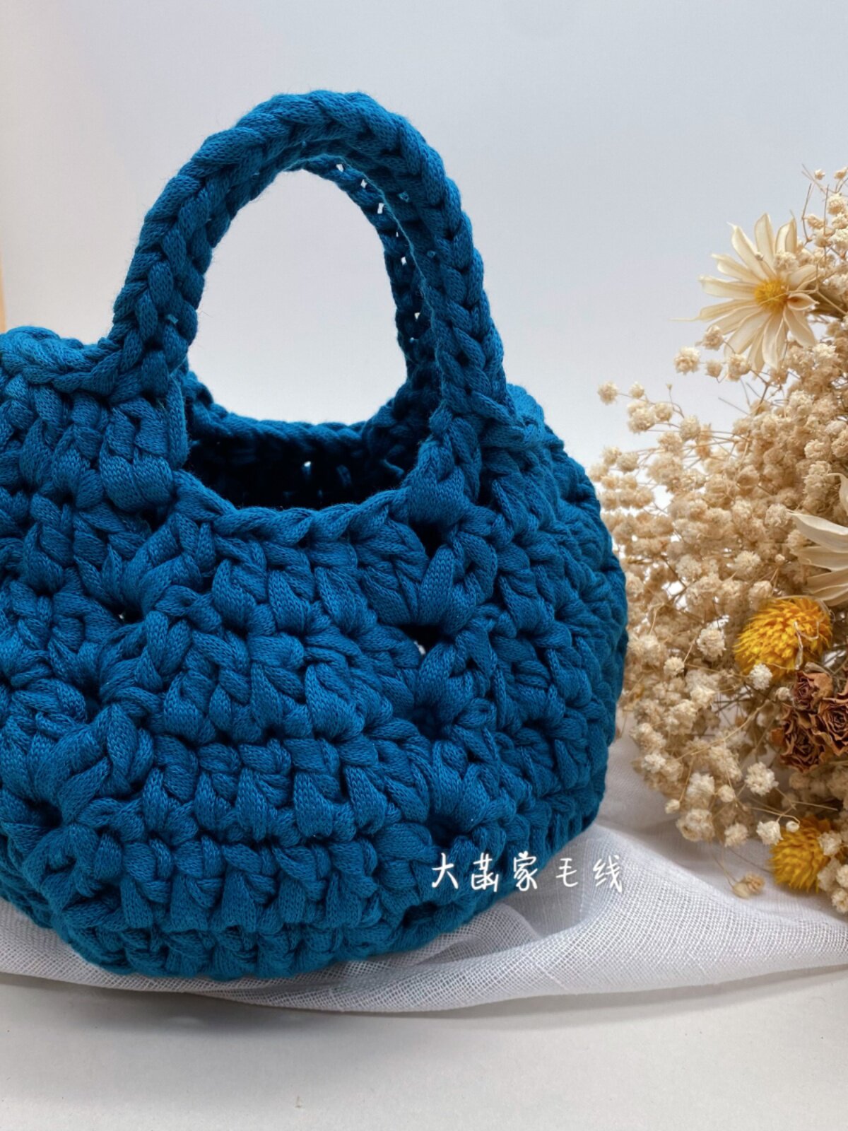 FLAT BELT YARN WEAVING EXQUISITE CLUTCH BAG NOVICE HANDMADE DIY CROCHET KNITTING SMALL BAG MATERIAL PACKAGE