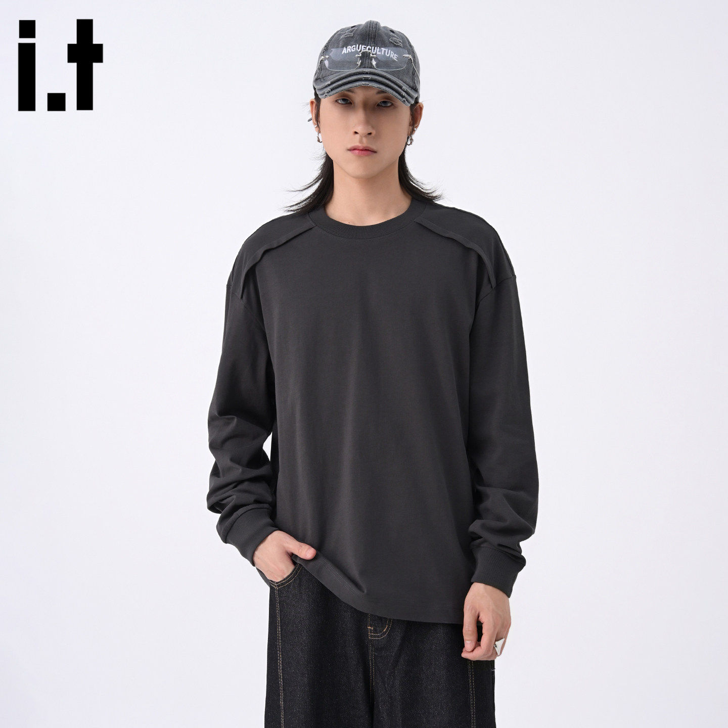 New Bcfauae NB黑色简约褶皱设计长袖圆领T恤男士秋薄款上衣