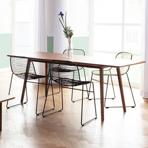 依诺维绅餐椅家用金属北欧原创设计现代简约靠背餐桌椅莫斯