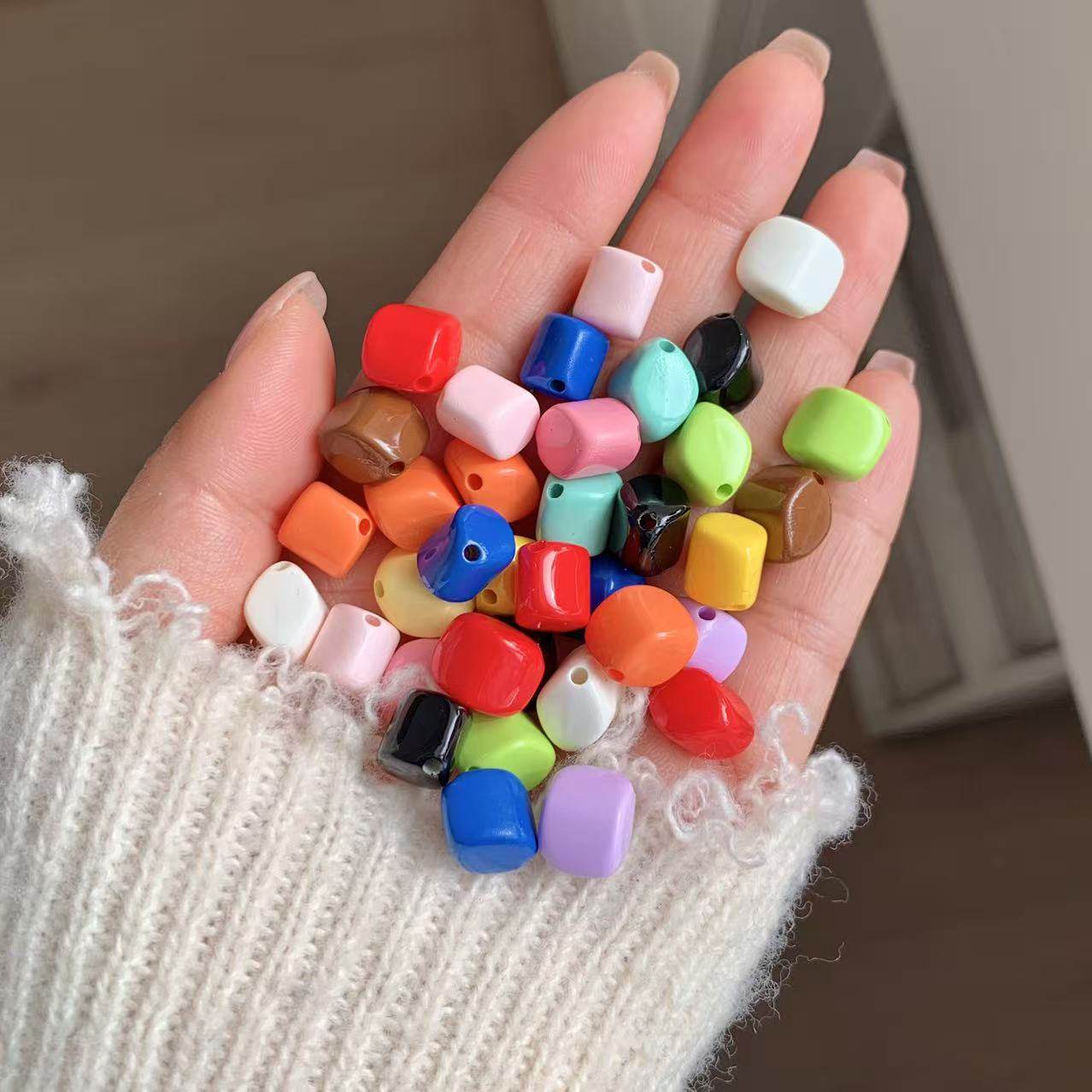 亚克力彩色小菱形珠DIY手工材料串珠饰品配件手机链包包挂件串珠,节庆用品/礼品,手机链,淘宝优惠券,粉丝福利购,淘宝优惠卷