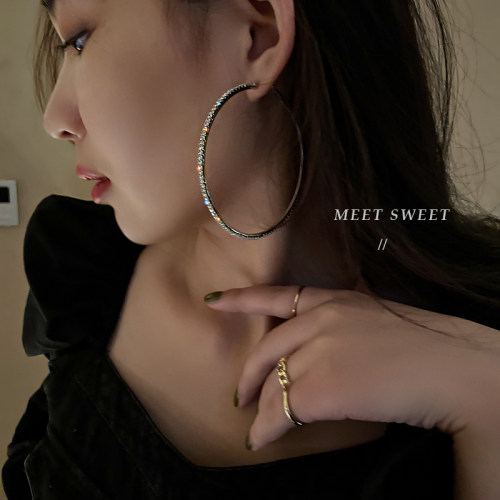 夸张耳圈耳环女气质时尚