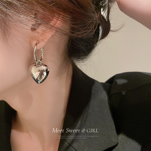 银色爱心耳扣冷淡风女高级感耳环