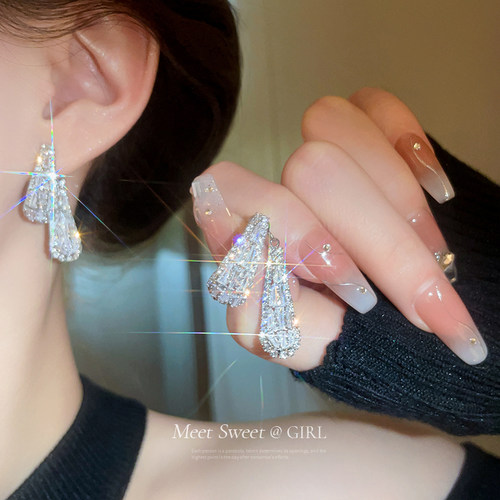 精致前后戴叶子耳环轻奢高级感