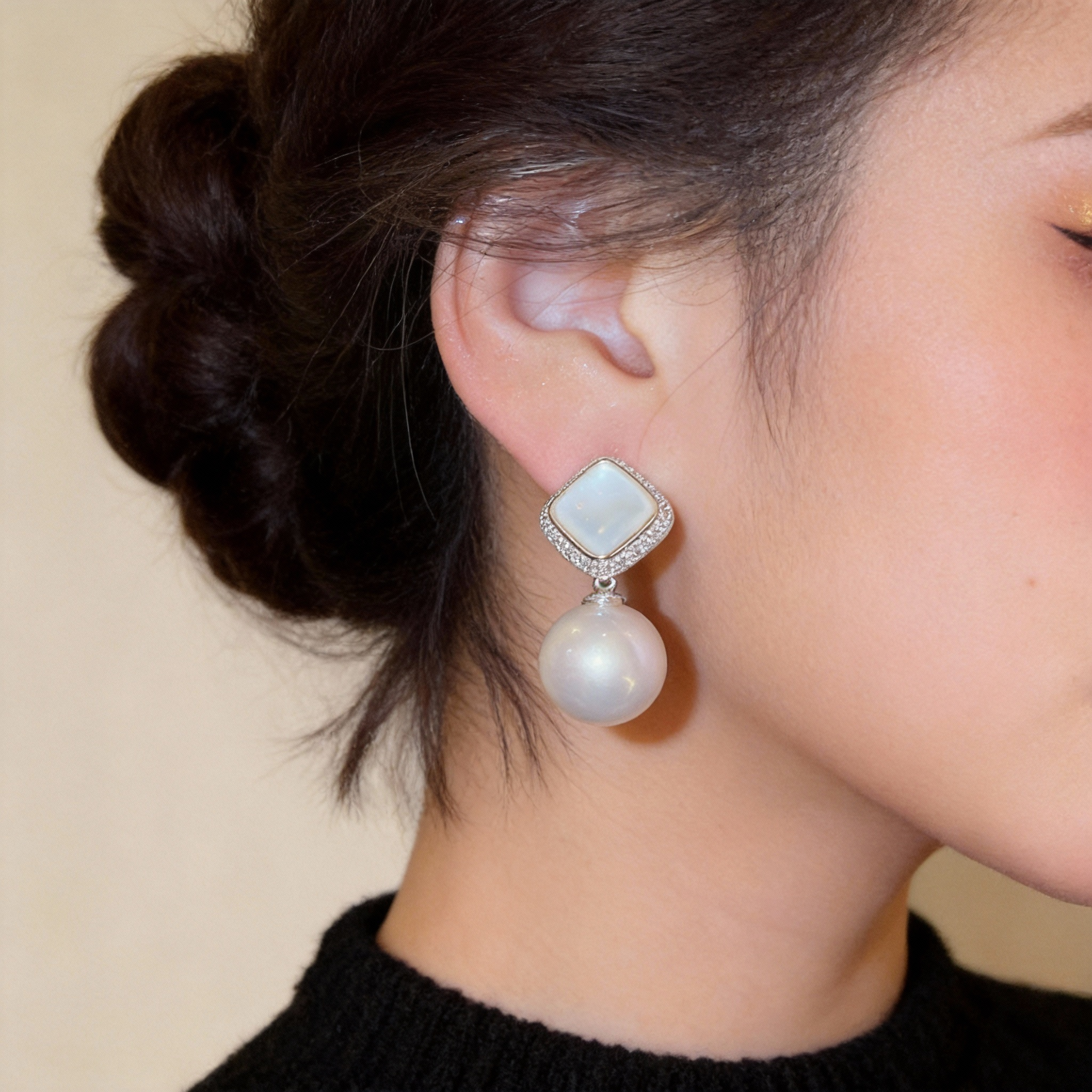 「月光珠韵」优雅贝母珍珠耳环通勤百搭耳钉高级感显气质耳饰女,饰品/流行首饰/时尚饰品新,耳环,淘宝优惠券,粉丝福利购,淘宝优惠卷