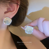 时尚 独特水钻耳钉轻奢高级感气质大气耳环2025新款 爆款 千金耳饰女
