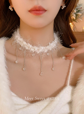 毛绒颈链白色毛毛choker项圈女颈带圣诞项链2026新款爆款脖子配饰