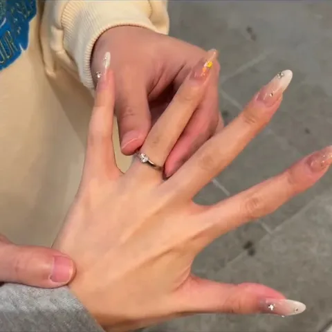 同款戒指男女活口爱你爱心情侣设计情侣对戒一心轻奢时尚百搭
