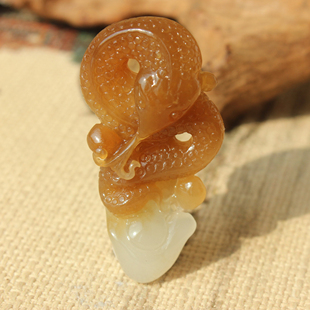 王实斋珠宝 宝腰缠万贯挂件吊坠油润白G50 新疆和田玉糖白玉蛇元