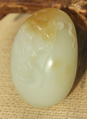 王实斋珠宝/新疆和田玉糖白玉鼠铜钱数你有钱挂件吊坠油润白E149