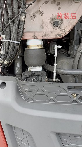 乘龙H5驾驶室弹簧减震改装气囊